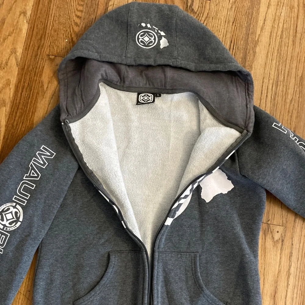 Maui Built Zip Up Hoodie - Picture 4 of 9